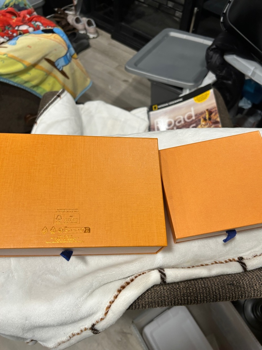 Louis Vuitton Orange Boxes with Beige Dust Bags - Picture 3 of 5